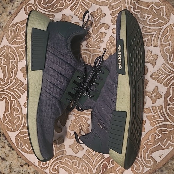 Adidas NMD_1 STLT Primeknit Running Shoe. Linen Green Men's Size 9.5. - Picture 2 of 10